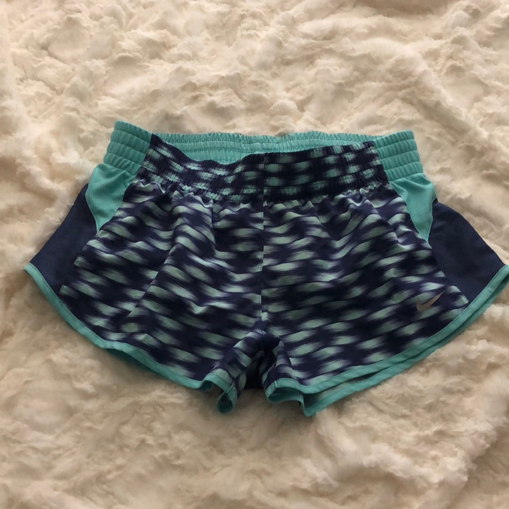 Nike Dri Fit Athletic Shorts Small